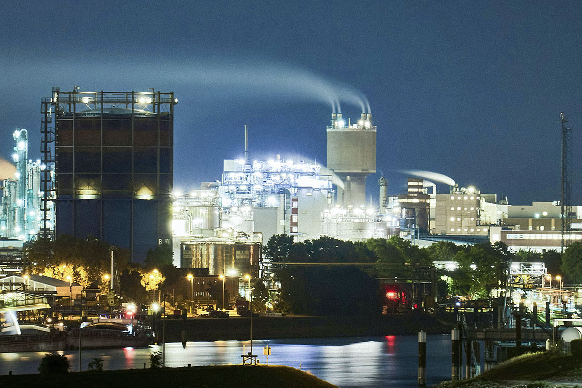 How a Global Chemical Producer Transformed Pricing Management with Axium